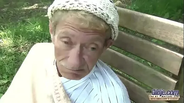 Old Young Porn Teen Gold Digger Anal Sex With Wrinkled Old Man Doggystyle Klip terbaik baru