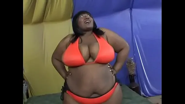 Nové Fat black Ms Squeez'em can take a cock better than some skinny bitch najlepšie klipy