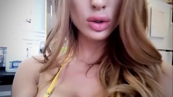 sexy coffee maker bikini barista alison Clip hay nhất mới