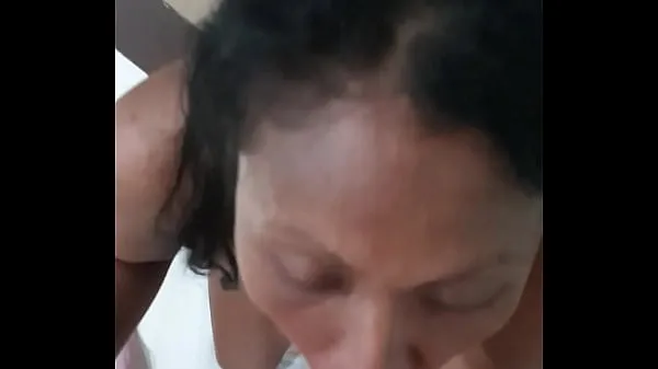 Filipina Milf Swallows Klip terbaik baharu