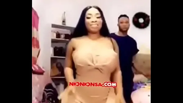 Nuovi MOESHA BODOUNG TWERKS FOR THE CAMERAclip migliori