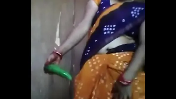 نئے Desi aunty fuck with cucumber بہترین کلپس