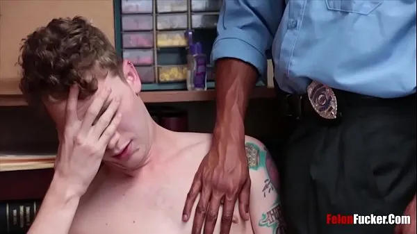 Nové Straight Man Gives Up His Ass To Gay Black Cop nejlepší klipy