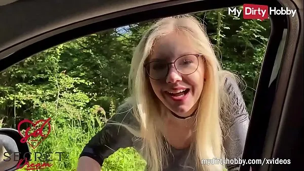 Neue MyDirtyHobby - Das süße blonde Babe hat ihren ersten Outdoor-Fickbeste Clips