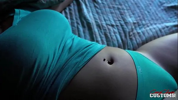 Novi My Step-Daughter with Huge Tits - Vanessa Cage najboljši posnetki