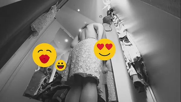 नई Hidden camera spying on a blonde with a juicy PAWG in a fitting room in a public store Amateur fetish सर्वोत्तम क्लिप्स