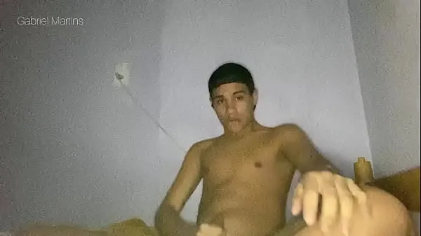 Yeni Novinho de 18 anos se divertindo escondido dos pais - Gabriel Martins en iyi Klipler