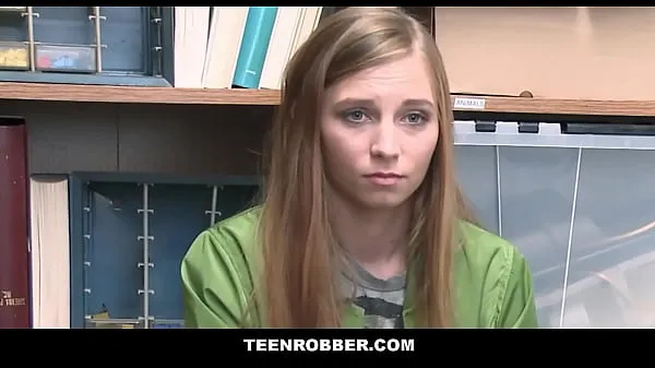 Yeni TeenRobber - Tiny Blonde Shoplifter Agrees To Have Sex With Officer For No Charges - Ava Parker en iyi Klipler