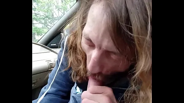 새로운 giving morning blowjob to my buddy in car 최고의 클립