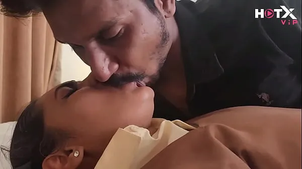 Nouveaux Biology teacher seduced and fucked Indian School Girl meilleurs extraits