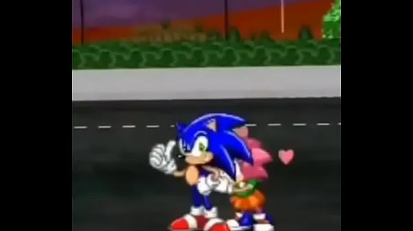 Sonic le da duro a Amy Klip terbaik baru